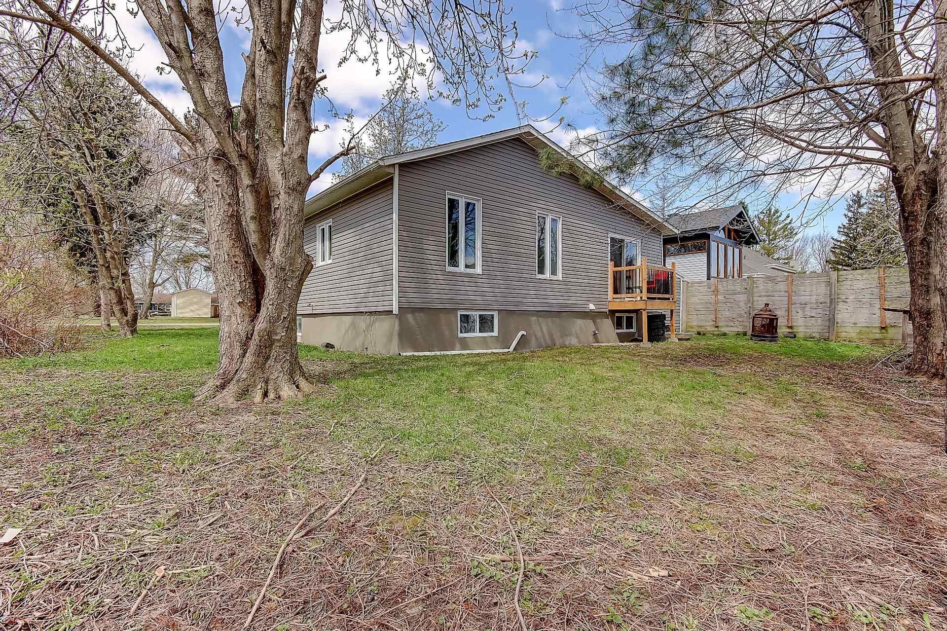 









1799


Rue Jasmin

,
Saint-Jean-sur-Richelieu,




QC
J2W1Z7

