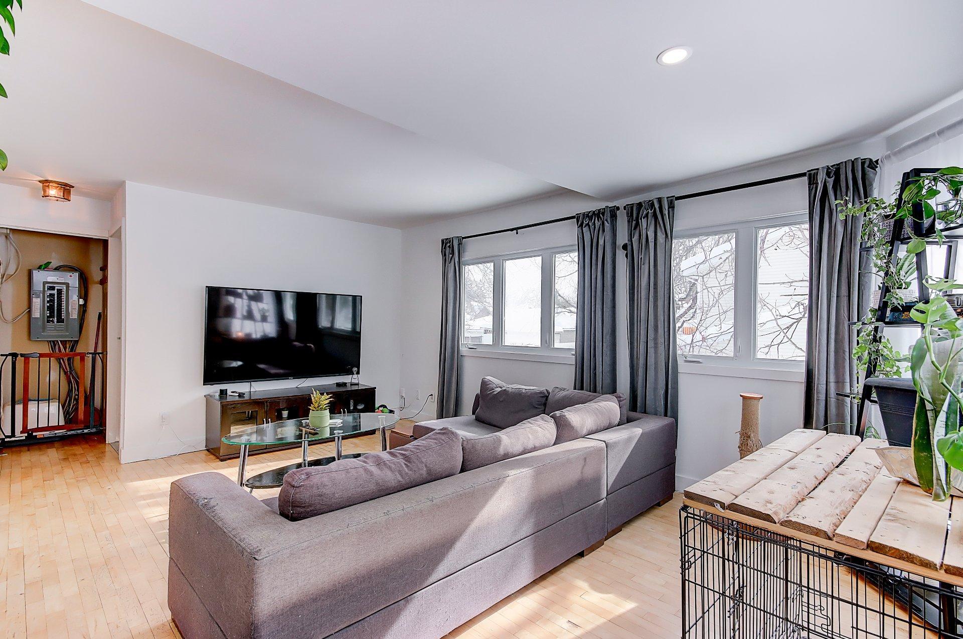 









1799


Rue Jasmin

,
Saint-Jean-sur-Richelieu,




QC
J2W1Z7

