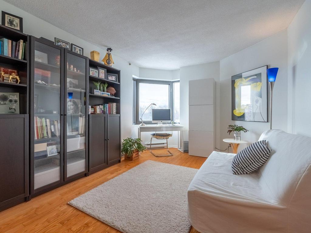 









450


Rue St-Georges

, 503,
Saint-Lambert,




QC
J4P3H7

