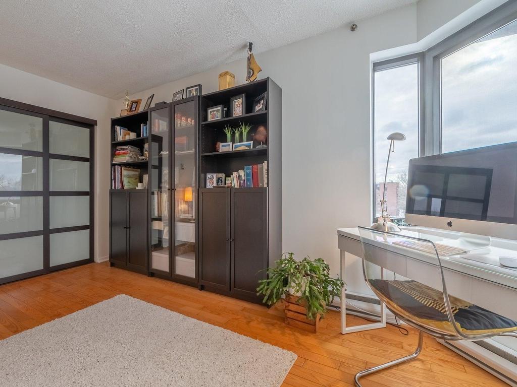









450


Rue St-Georges

, 503,
Saint-Lambert,




QC
J4P3H7

