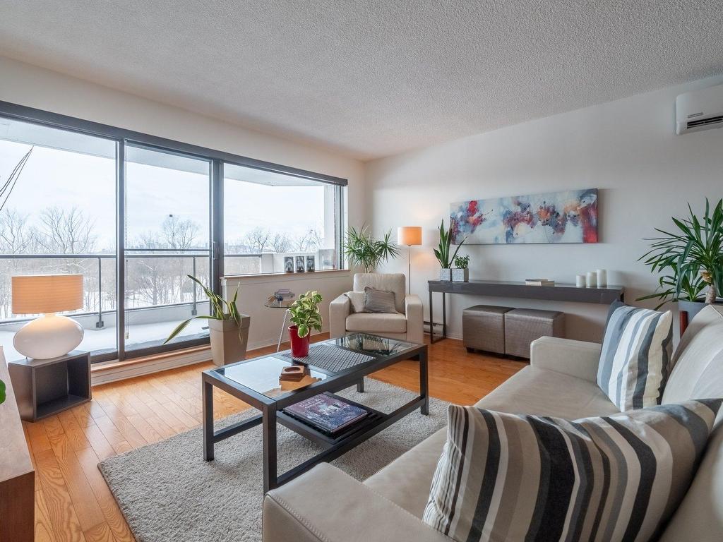 









450


Rue St-Georges

, 503,
Saint-Lambert,




QC
J4P3H7

