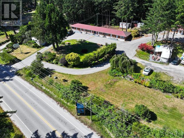 












7274 HIGHWAY 101

,
Powell River,




British Columbia

