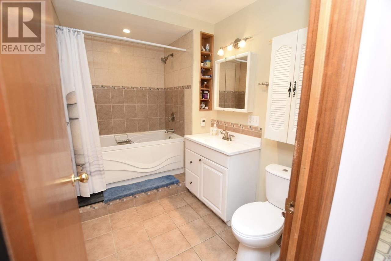 












241 Woodward AVE

,
Blind River,




Ontario
P0R1B0

