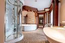 Salle de bains attenante à la CCP