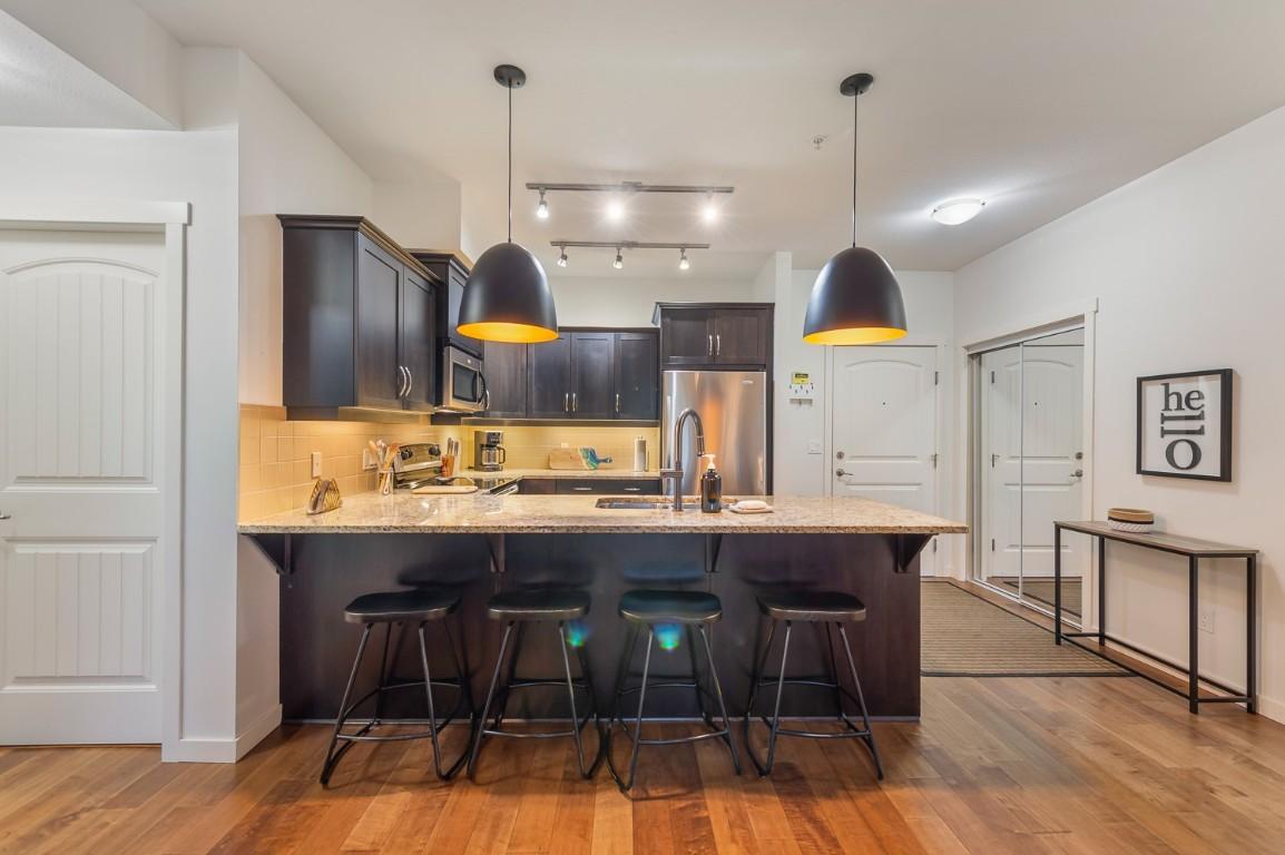 









3735


Casorso

Road, 301,
Kelowna,




BC
V1W 5G1

