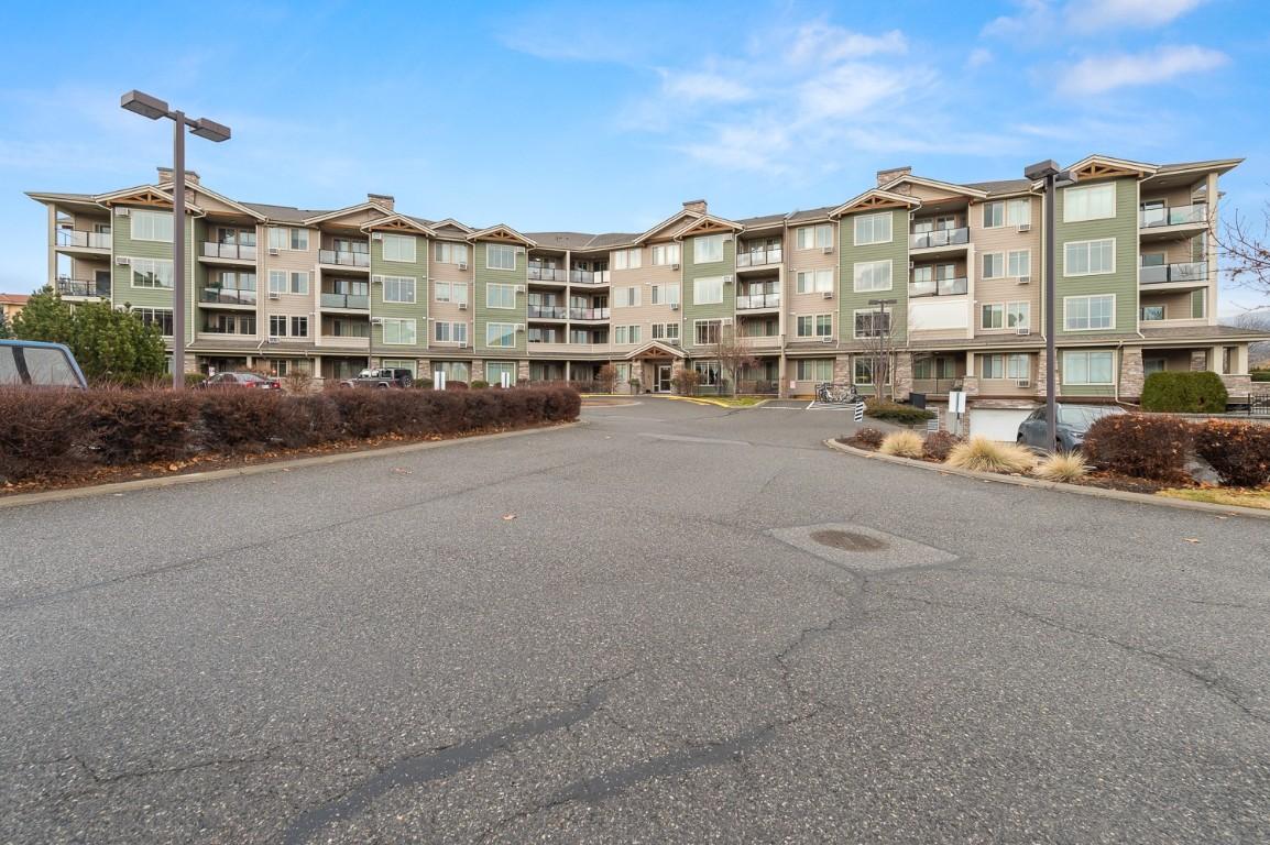 









3735


Casorso

Road, 301,
Kelowna,




BC
V1W 5G1

