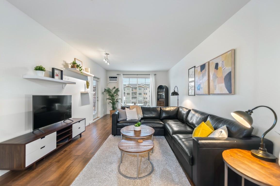 









3735


Casorso

Road, 301,
Kelowna,




BC
V1W 5G1


