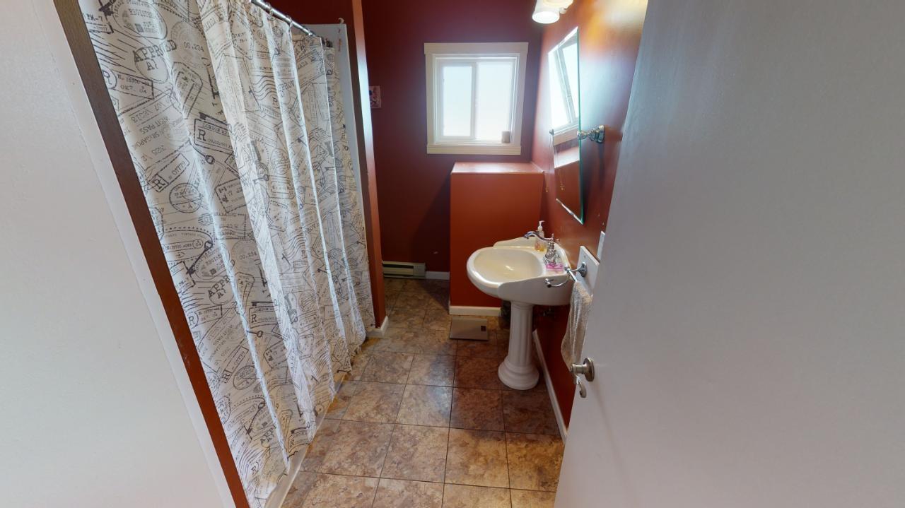 









37


7TH

Avenue,
Cranbrook,




BC
V1C 2J2

