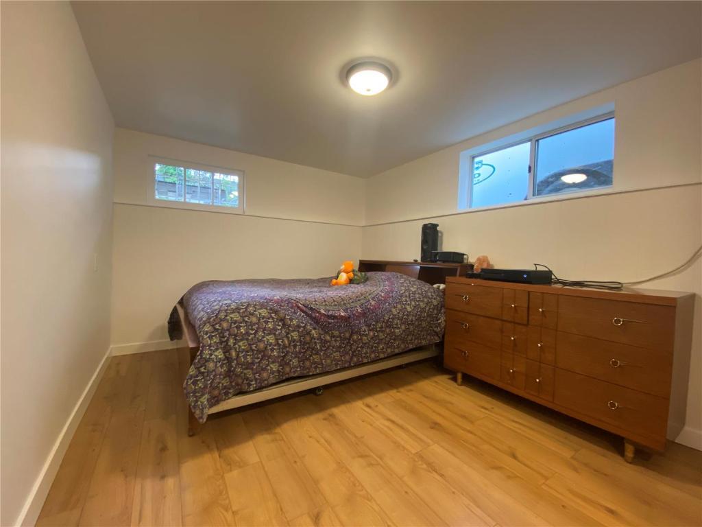









1907


Knox

Crescent,
Kelowna,




BC
V1Y 1K9

