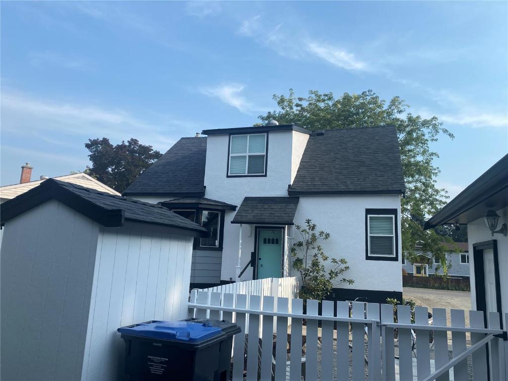 









1907


Knox

Crescent,
Kelowna,




BC
V1Y 1K9


