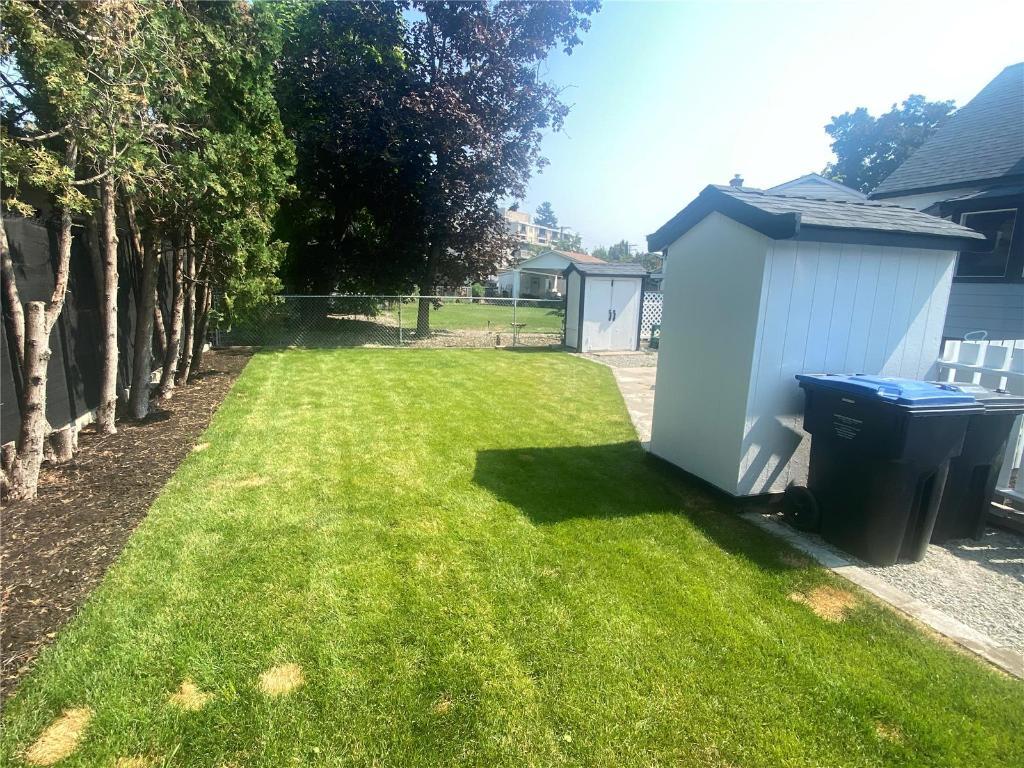 









1907


Knox

Crescent,
Kelowna,




BC
V1Y 1K9


