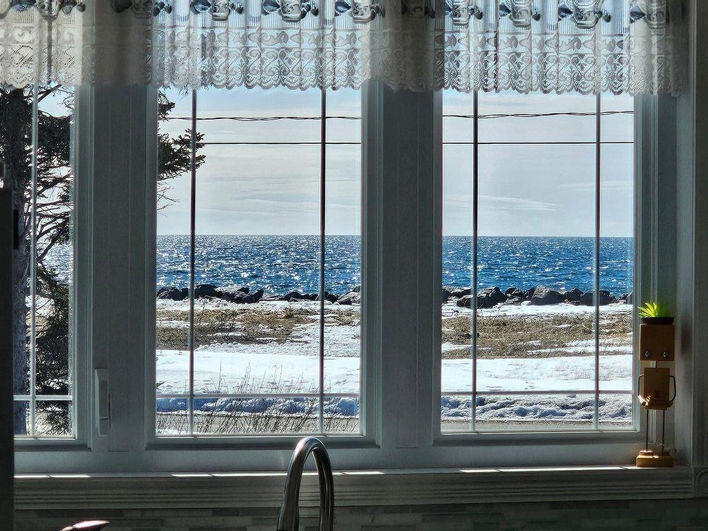 









8


Rue de l'Ornière

,
Sept-Îles,




QC
G4R0B5

