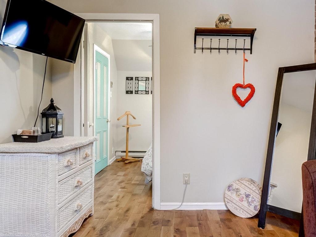 









1196Z


Rue de la Pisciculture

,
Mont-Blanc,




QC
J0T1J3

