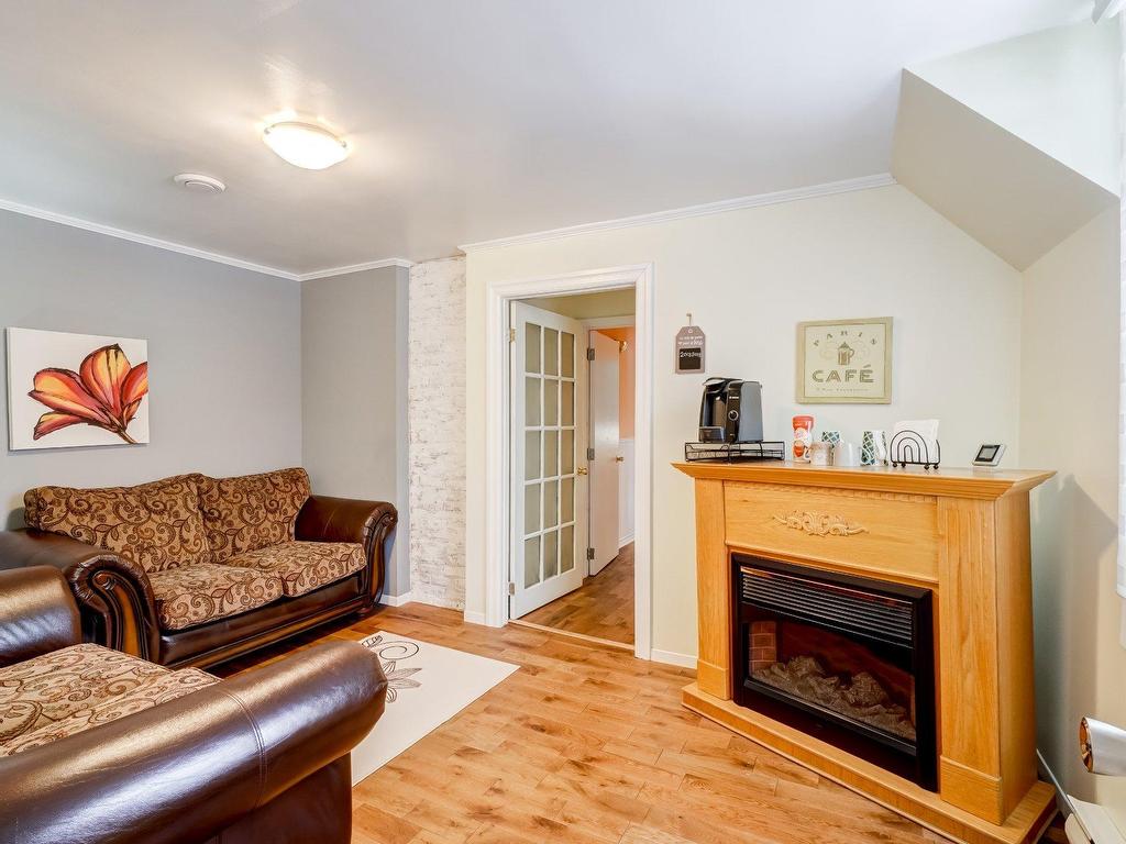 









1196Z


Rue de la Pisciculture

,
Mont-Blanc,




QC
J0T1J3

