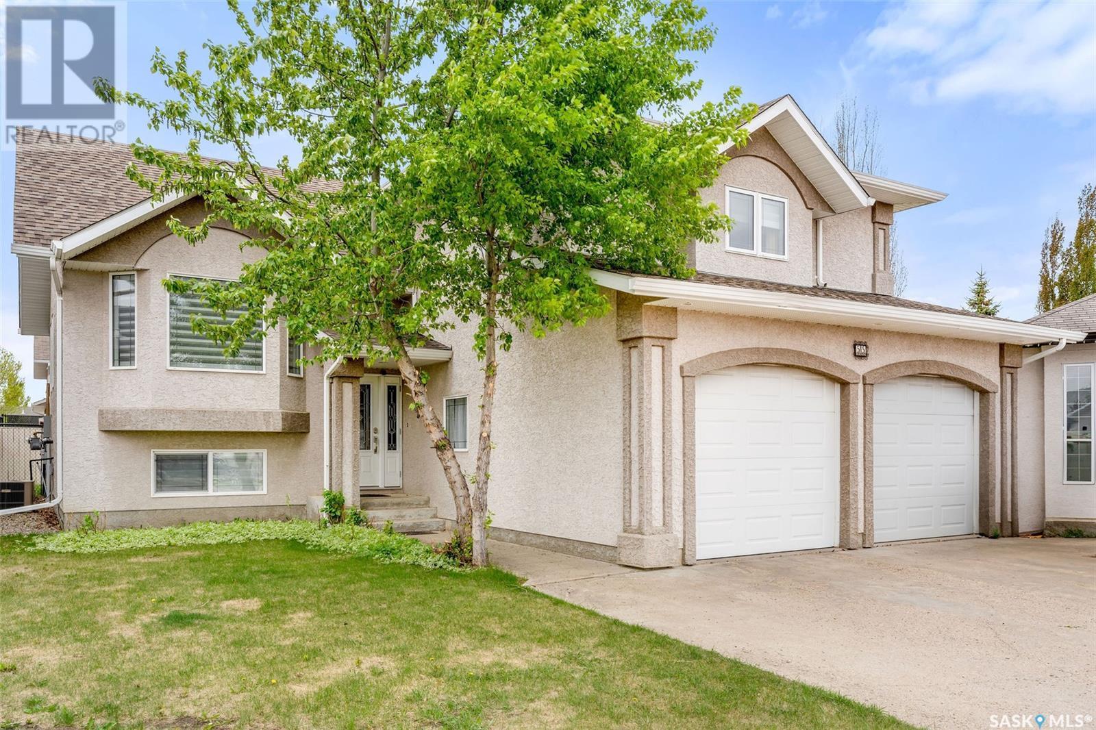 












55 Linner LANE

,
Prince Albert,




Saskatchewan
S6X1C7

