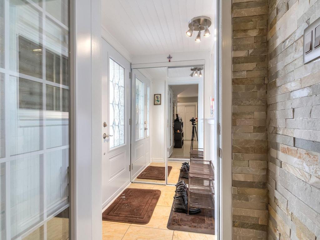 









12877


Rue Plaisance

,
Montréal (Pierrefonds-Roxboro),




QC
H8Z1Z1

