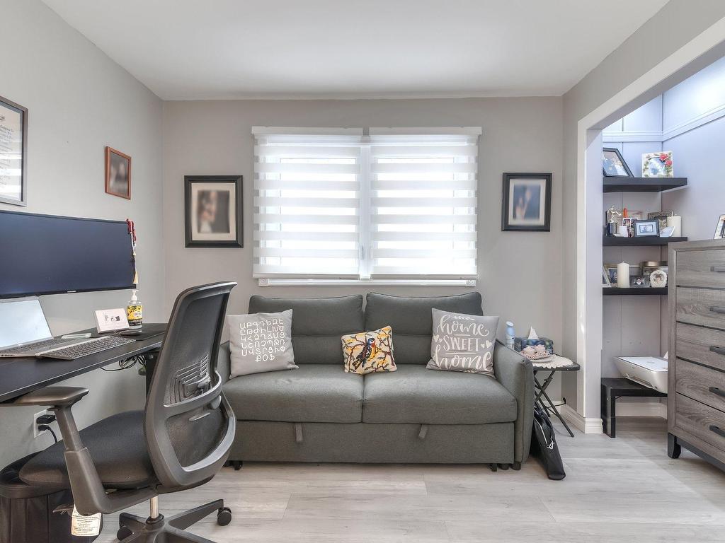 









12877


Rue Plaisance

,
Montréal (Pierrefonds-Roxboro),




QC
H8Z1Z1

