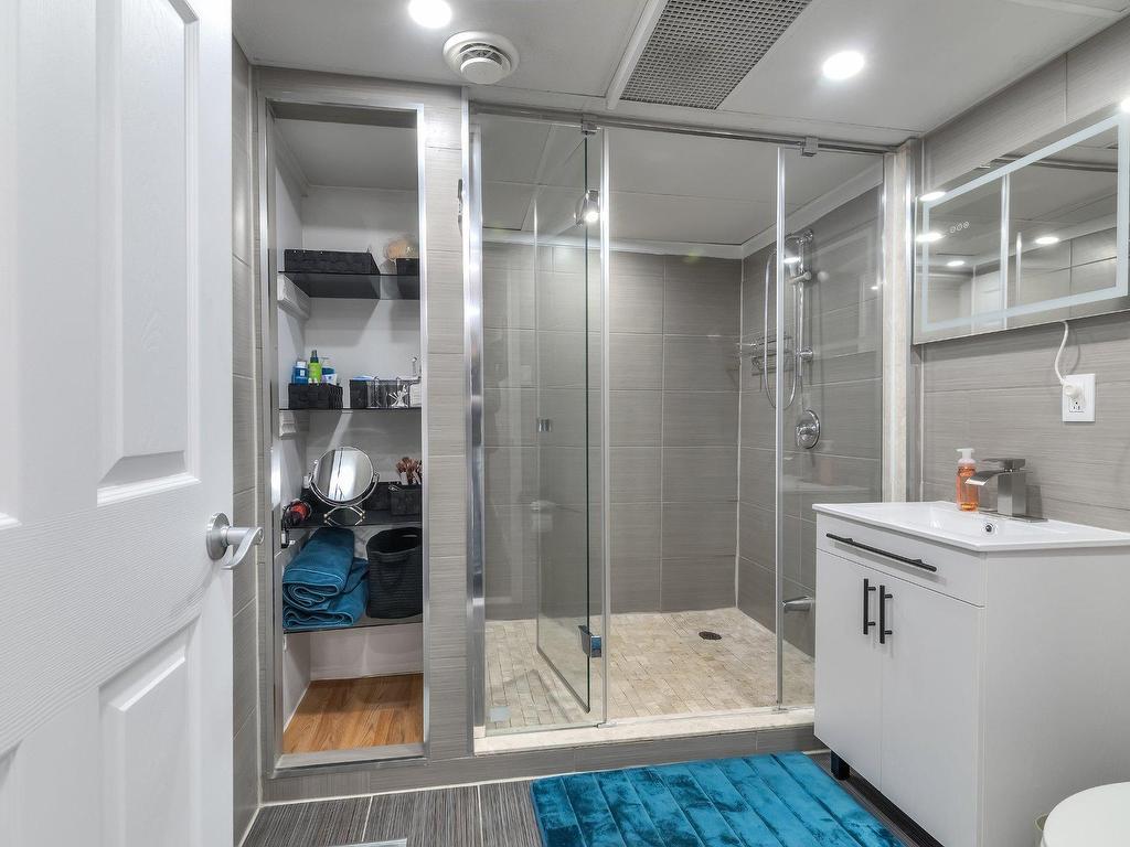 









12877


Rue Plaisance

,
Montréal (Pierrefonds-Roxboro),




QC
H8Z1Z1

