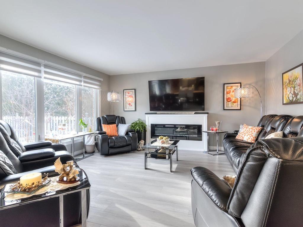 









12877


Rue Plaisance

,
Montréal (Pierrefonds-Roxboro),




QC
H8Z1Z1

