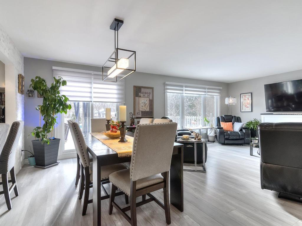 









12877


Rue Plaisance

,
Montréal (Pierrefonds-Roxboro),




QC
H8Z1Z1

