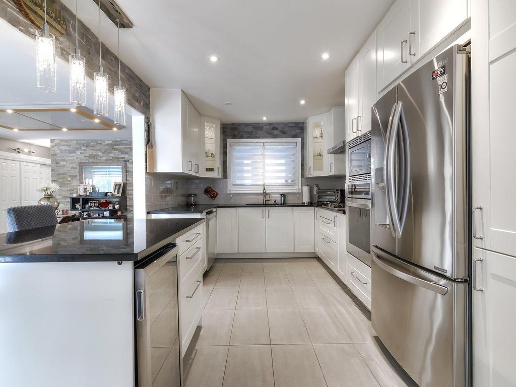 









12877


Rue Plaisance

,
Montréal (Pierrefonds-Roxboro),




QC
H8Z1Z1

