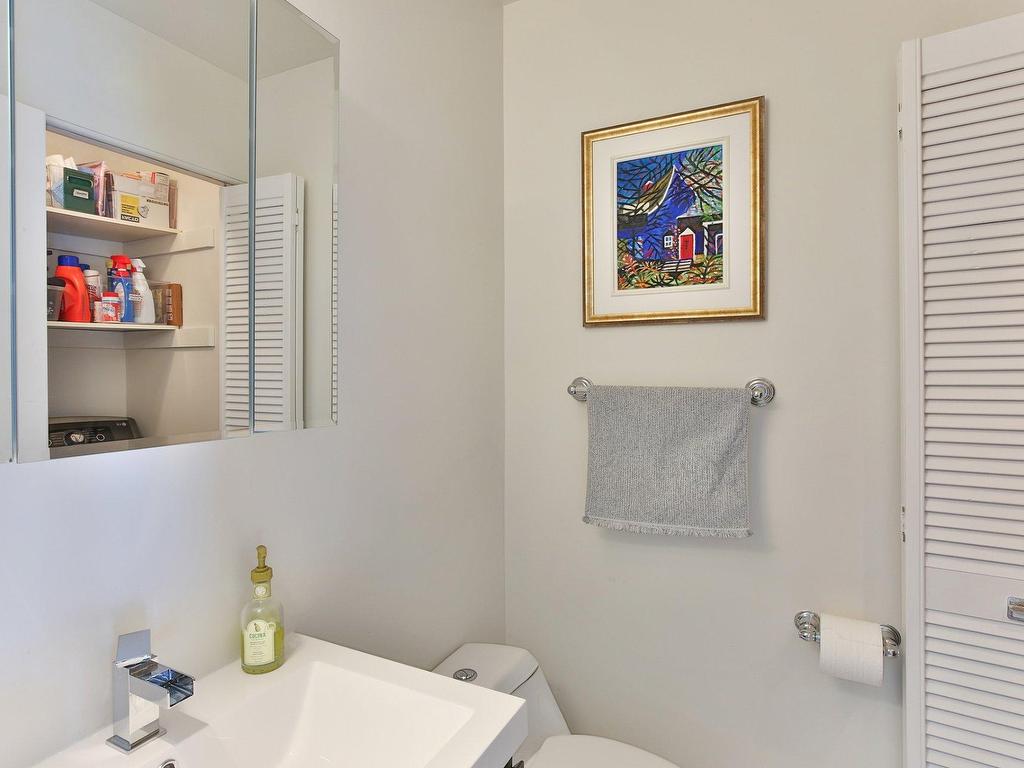 









676


Rue Marie-Derome

,
Saint-Jean-sur-Richelieu,




QC
J3A1T2

