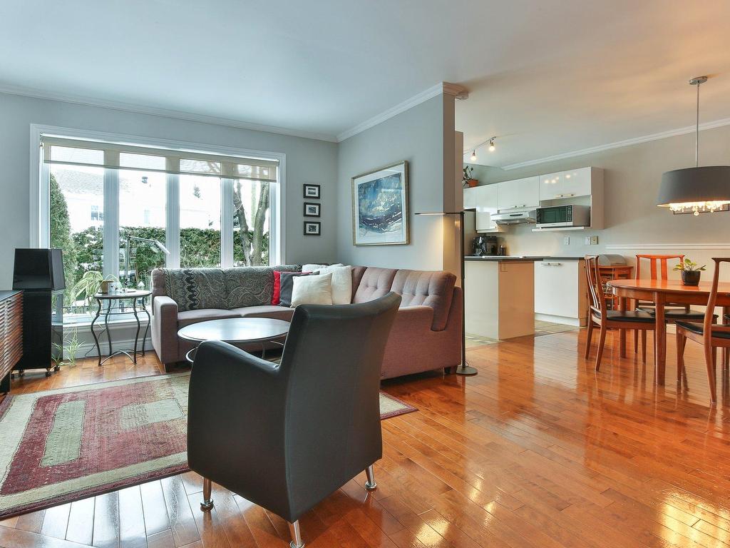 









676


Rue Marie-Derome

,
Saint-Jean-sur-Richelieu,




QC
J3A1T2

