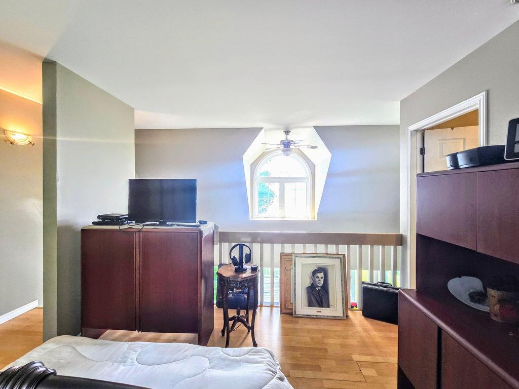 









1201


Ch. de l'Île-St-Eugène

,
Trois-Rivières,




QC
G9B7P7

