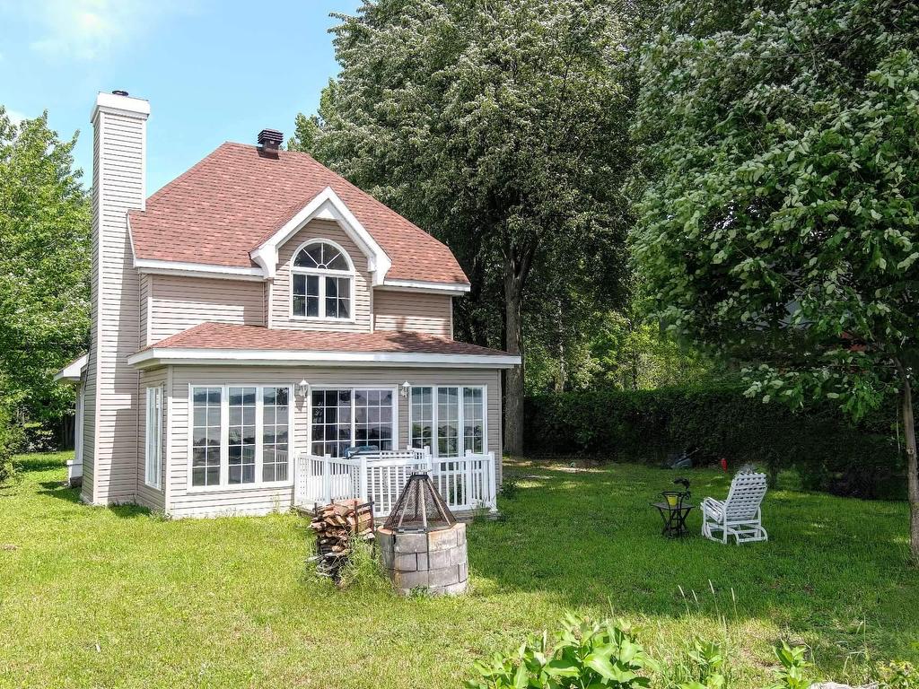 









1201


Ch. de l'Île-St-Eugène

,
Trois-Rivières,




QC
G9B7P7

