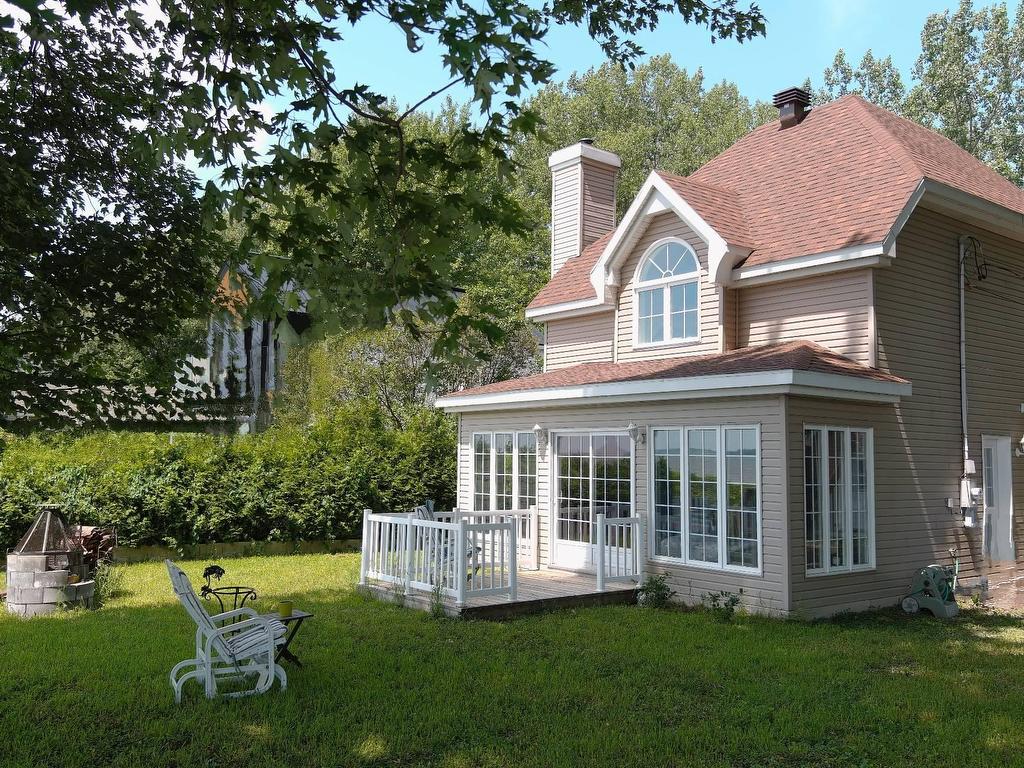 









1201


Ch. de l'Île-St-Eugène

,
Trois-Rivières,




QC
G9B7P7


