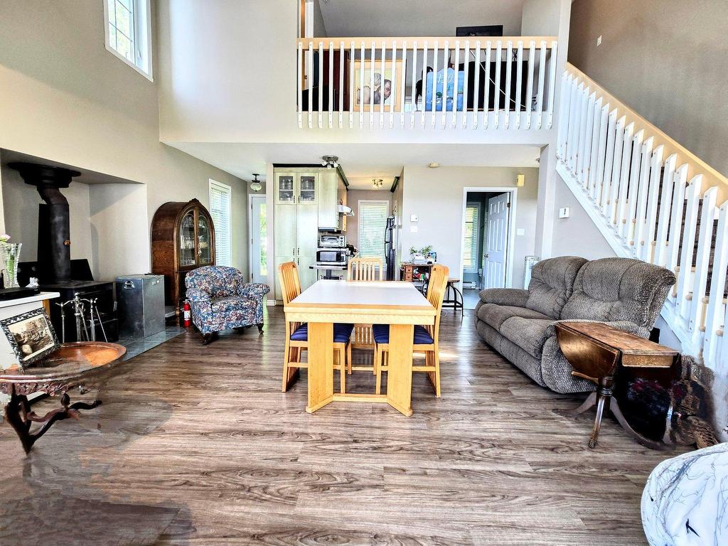 









1201


Ch. de l'Île-St-Eugène

,
Trois-Rivières,




QC
G9B7P7

