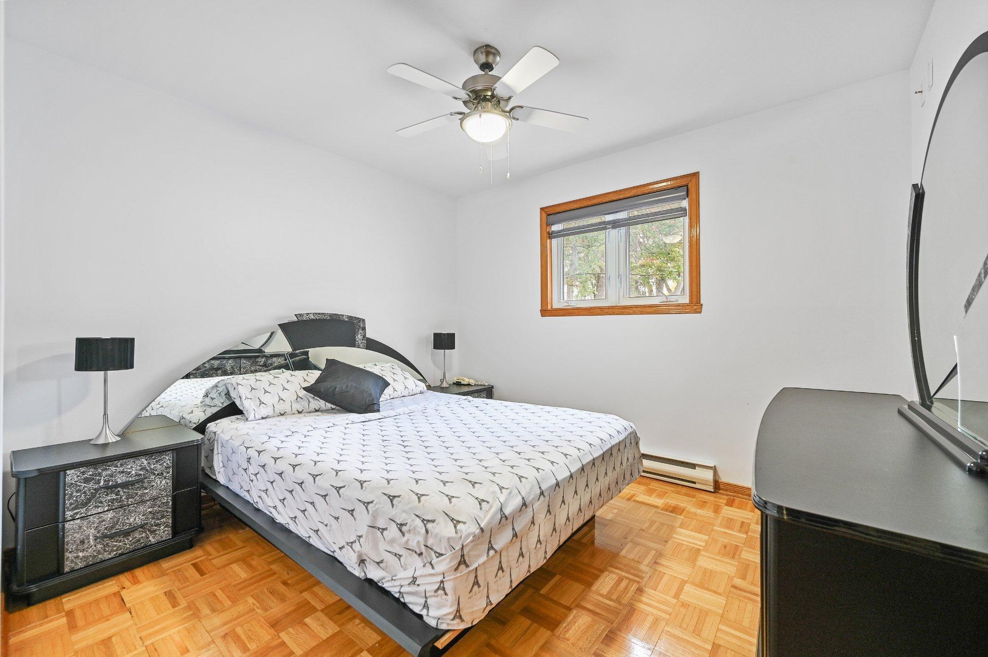 









703


Rue Maher

,
Clarenceville,




QC
J0J1B0


