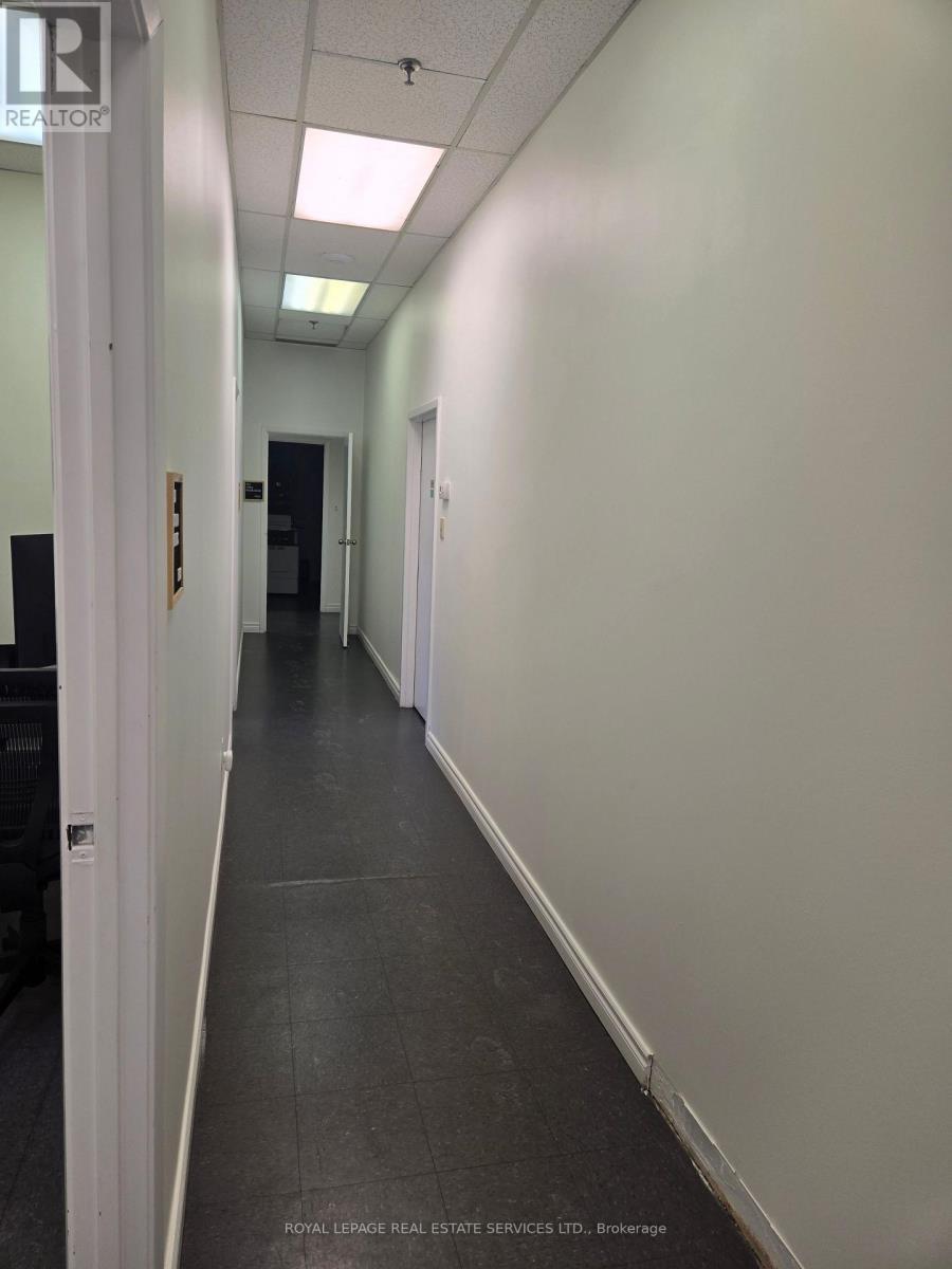 












3 - 71 WHITMORE ROAD

,
Vaughan,




Ontario
L4L8G5

