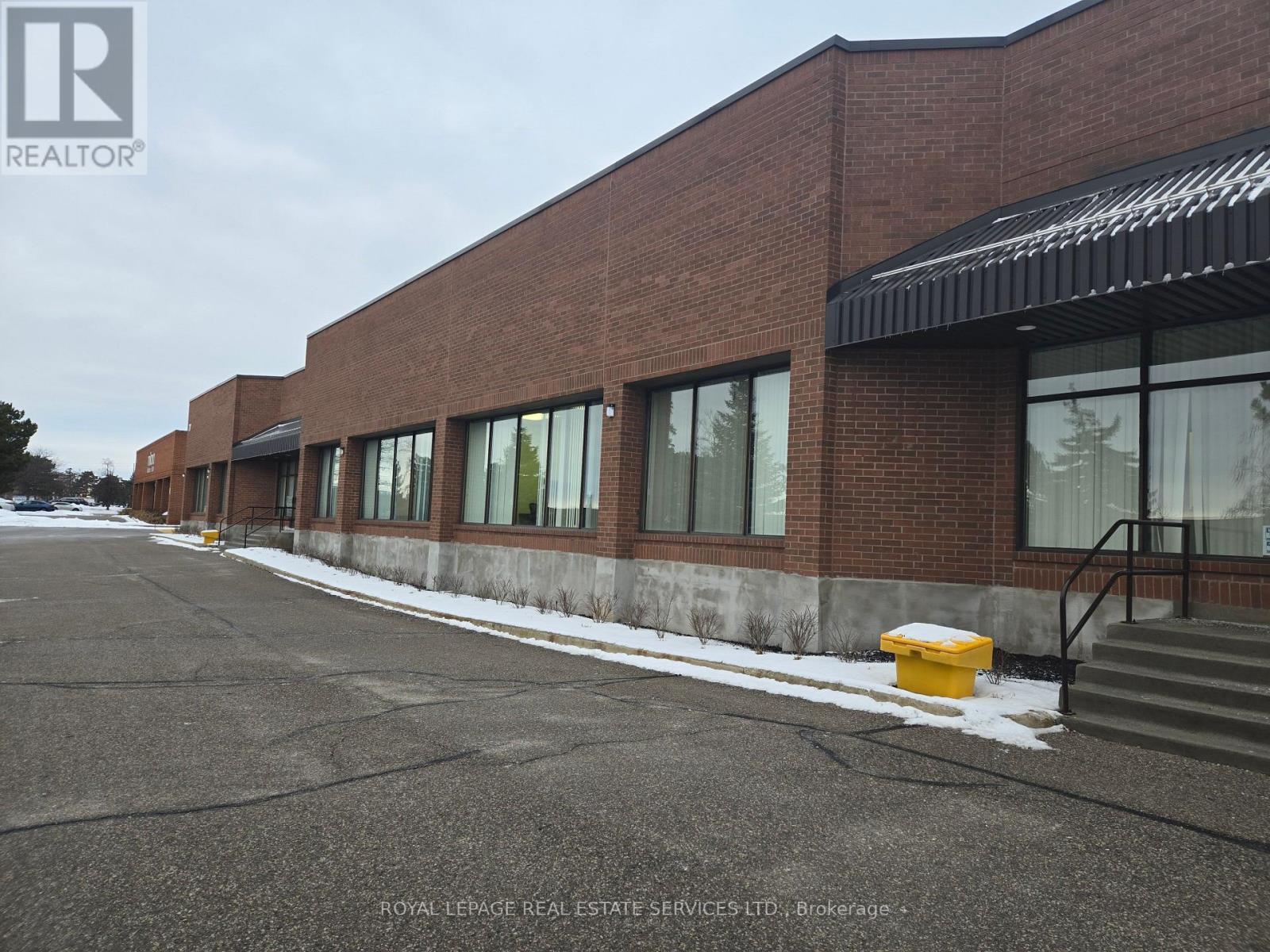 












3 - 71 WHITMORE ROAD

,
Vaughan,




Ontario
L4L8G5

