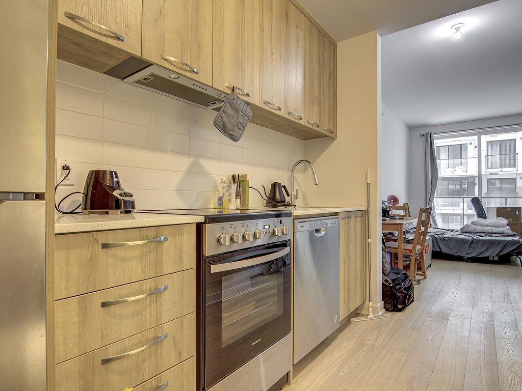 









1485


Rue des Bassins

, 424,
Montréal (Le Sud-Ouest),




QC
H3C1B8

