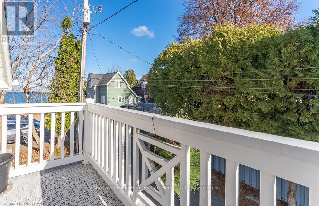 












4 6TH STREET

,
Grimsby (Grimsby Beach),




Ontario
L3M2T3

