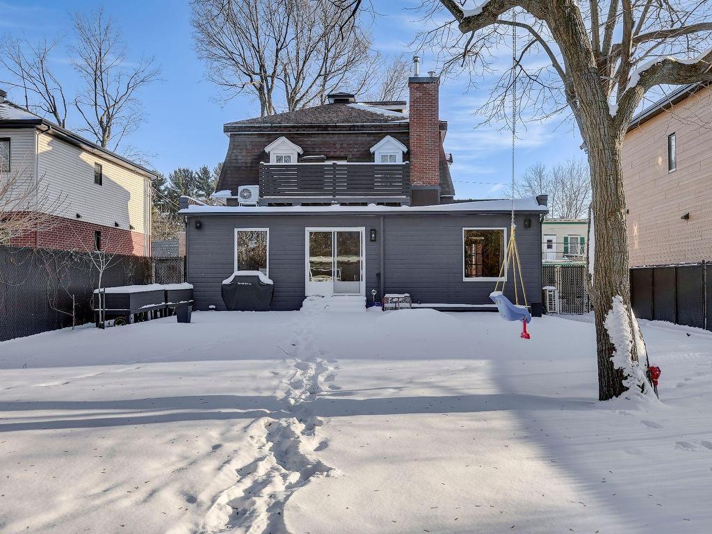 









310


9e Avenue

,
Richelieu,




QC
J3L3N9

