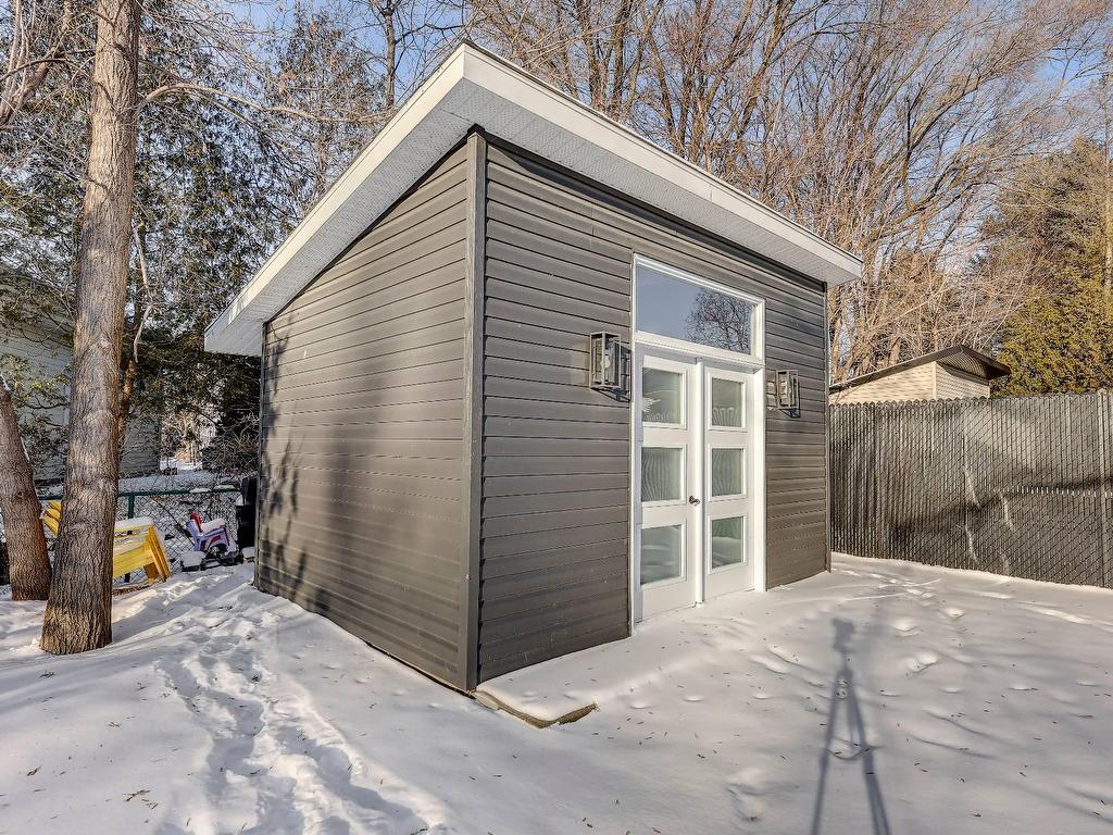 









310


9e Avenue

,
Richelieu,




QC
J3L3N9

