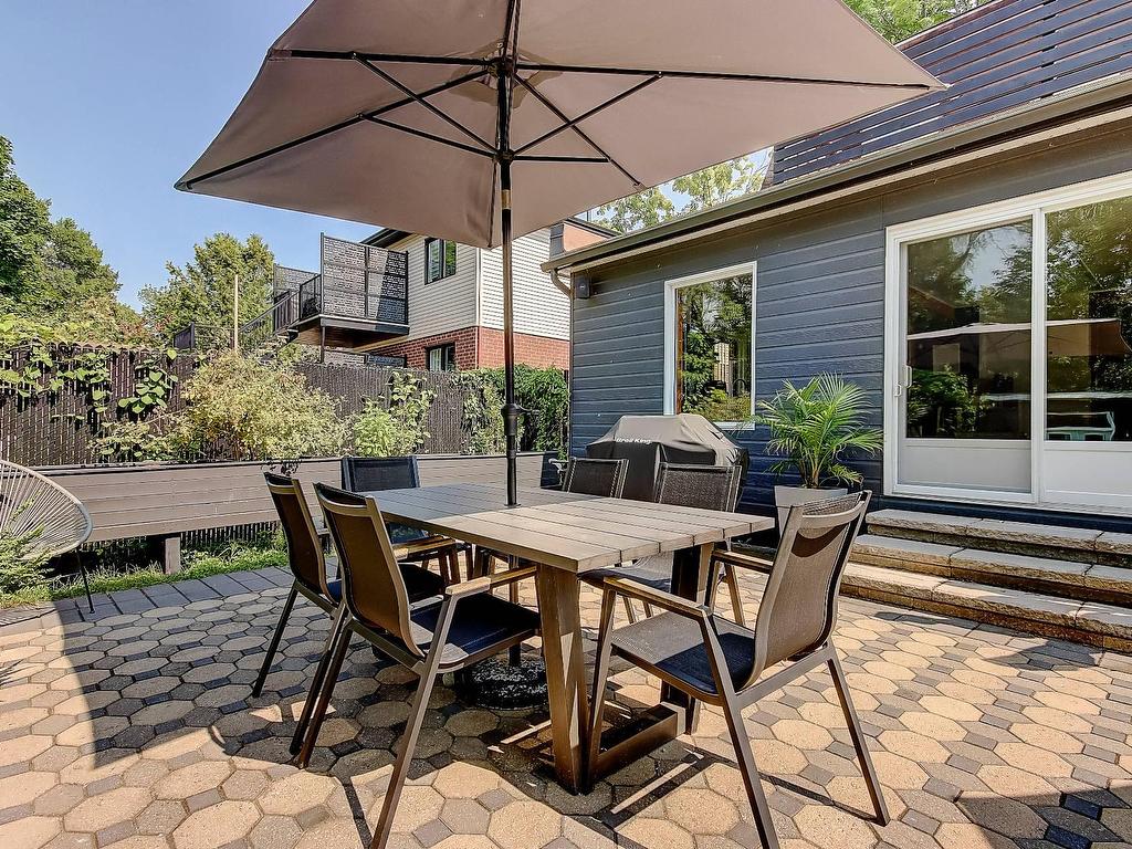 









310


9e Avenue

,
Richelieu,




QC
J3L3N9

