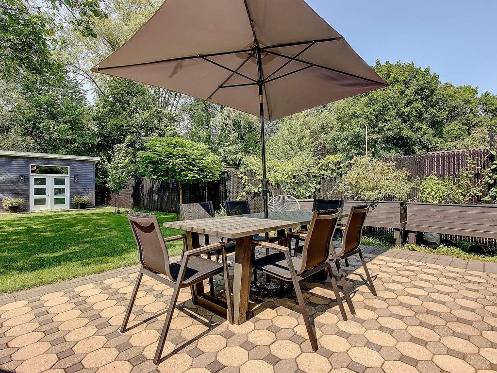 









310


9e Avenue

,
Richelieu,




QC
J3L3N9

