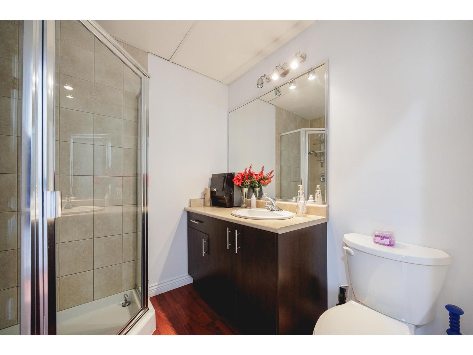 












301 8268 120 STREET

,
Surrey,




British Columbia
V3W3N4

