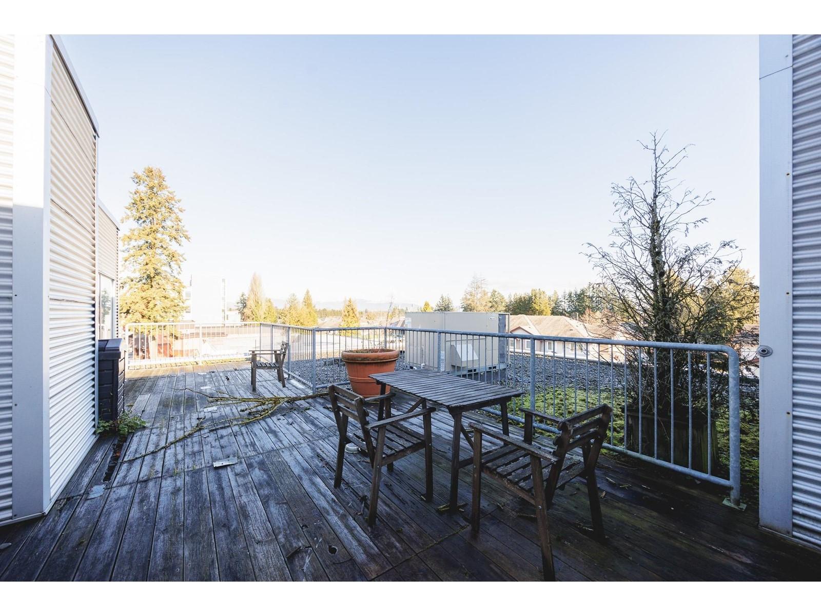 












301 8268 120 STREET

,
Surrey,




British Columbia
V3W3N4

