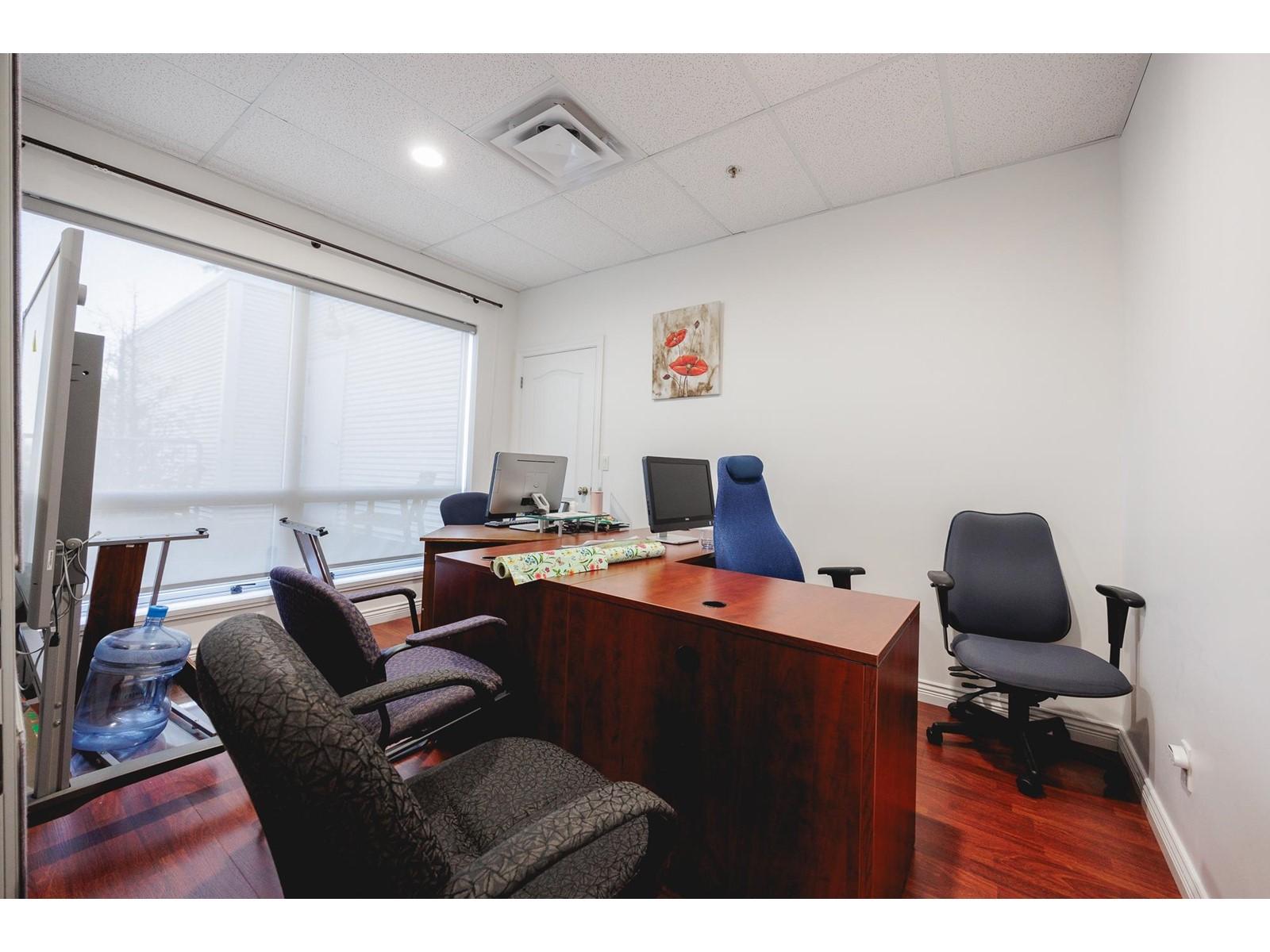 












301 8268 120 STREET

,
Surrey,




British Columbia
V3W3N4

