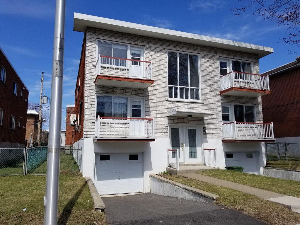 









581


15e Avenue

,
Montréal (LaSalle),




QC
H8P2S1

