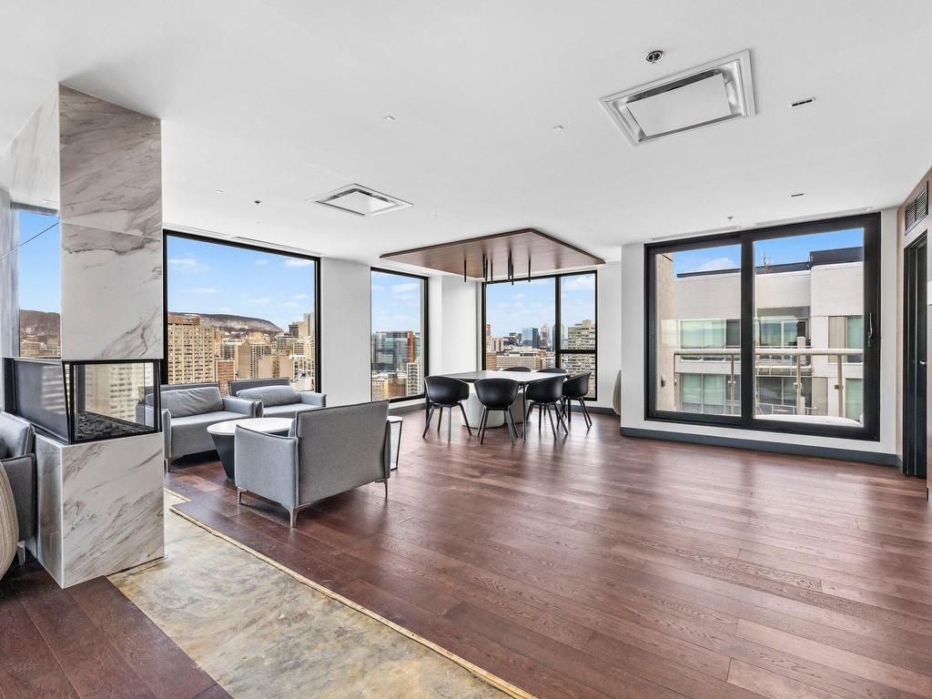 









2020


Boul. René-Lévesque O.

, 1605,
Montréal (Ville-Marie),




QC
H3H0B4

