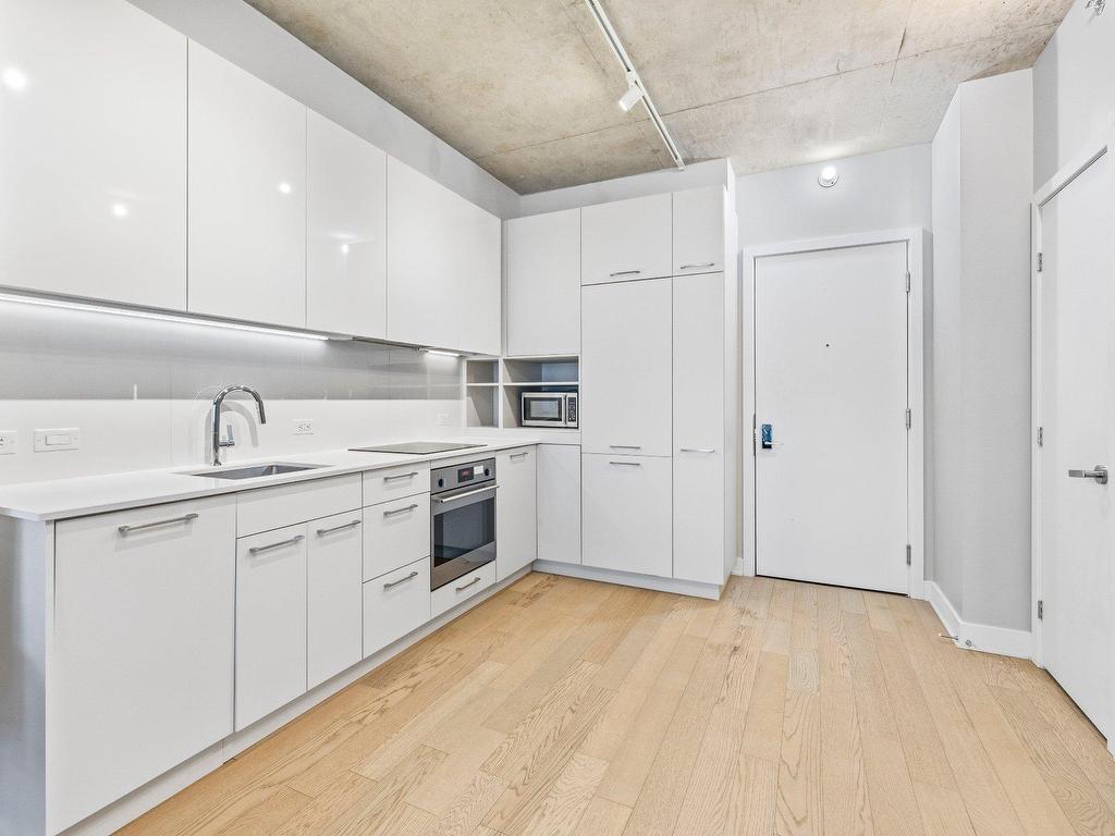 









2020


Boul. René-Lévesque O.

, 1605,
Montréal (Ville-Marie),




QC
H3H0B4

