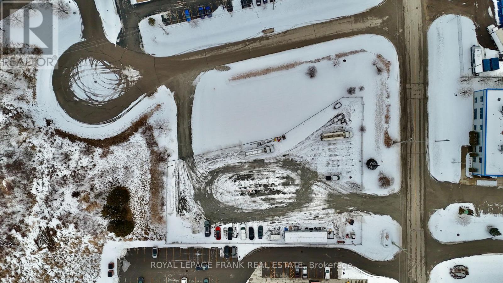












350 LAKE ROAD

,
Clarington (Bowmanville),







Ontario
L1C4P8

