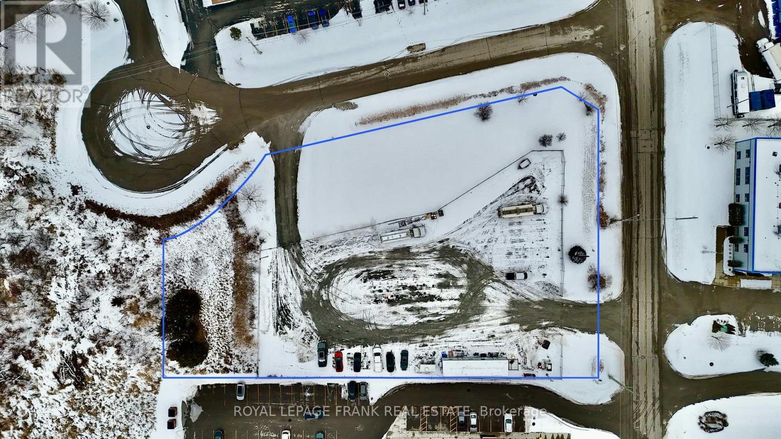 












350 LAKE ROAD

,
Clarington (Bowmanville),







Ontario
L1C4P8

