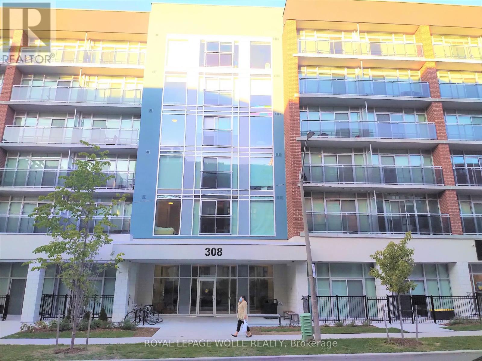 












112 - 308 LESTER STREET

,
Waterloo,




Ontario
N2L3W7

