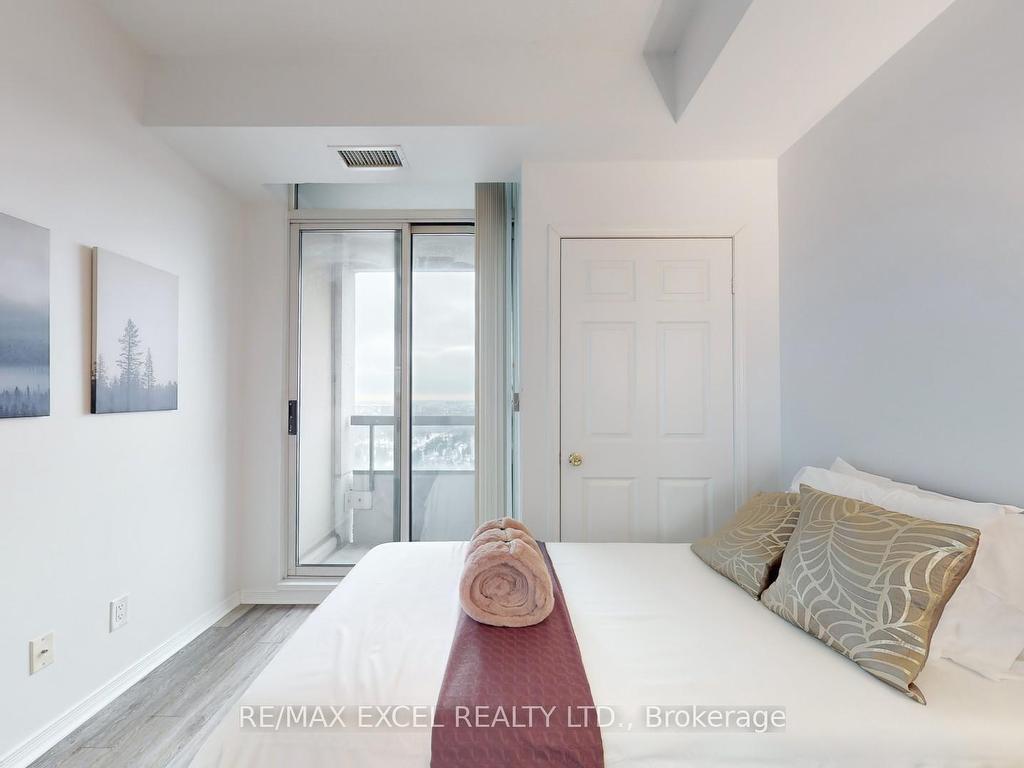 









8


Hillcrest

Avenue, 3103,
Toronto,




ON
M2N 6Y6

